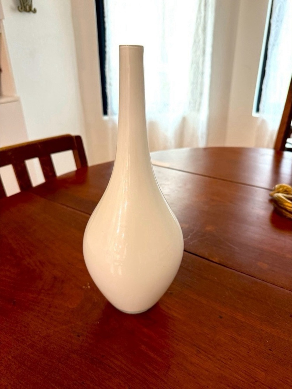 Modern White Ceramic Bud Vase with Slim Neck